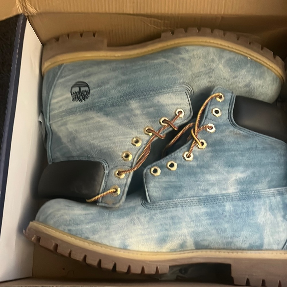 Timberlands size 11